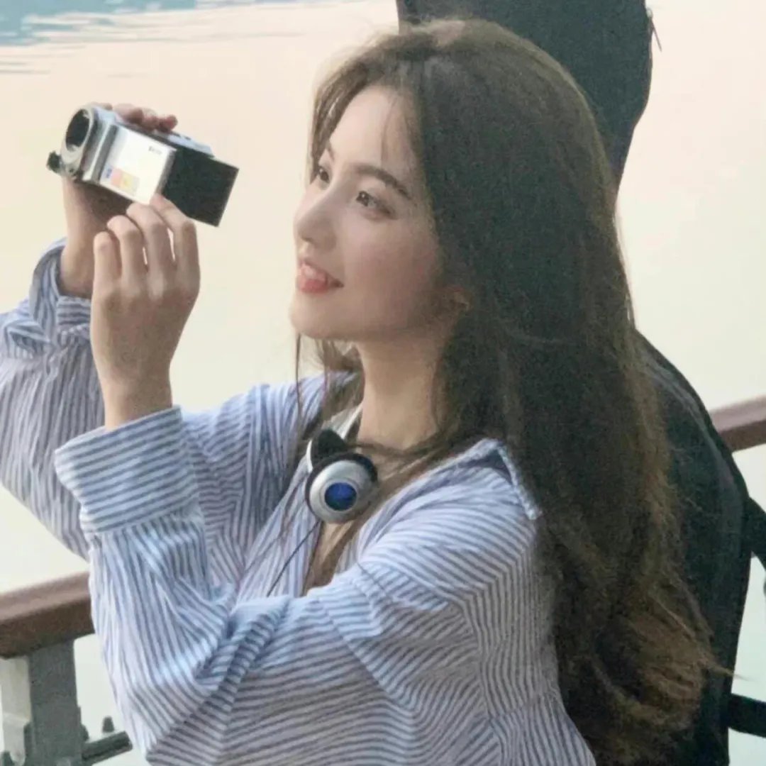我爱莎拉简